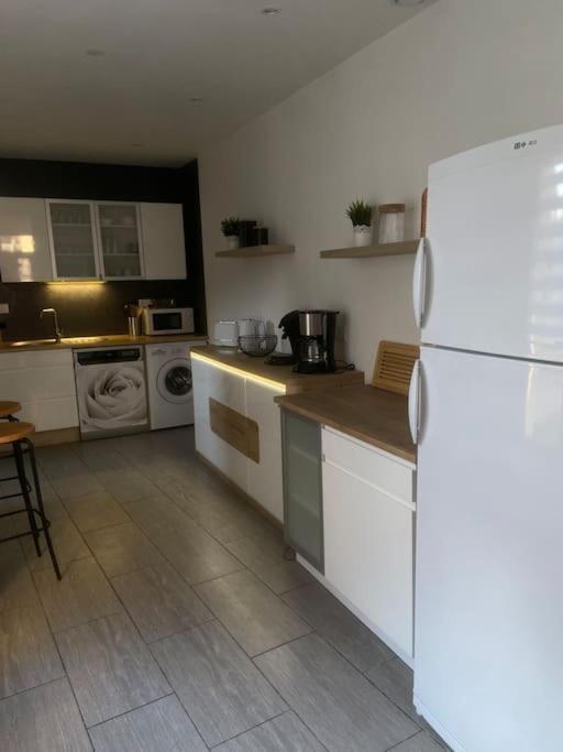 Gite Comme Chez Soi Ducey Les Cheris Luaran gambar