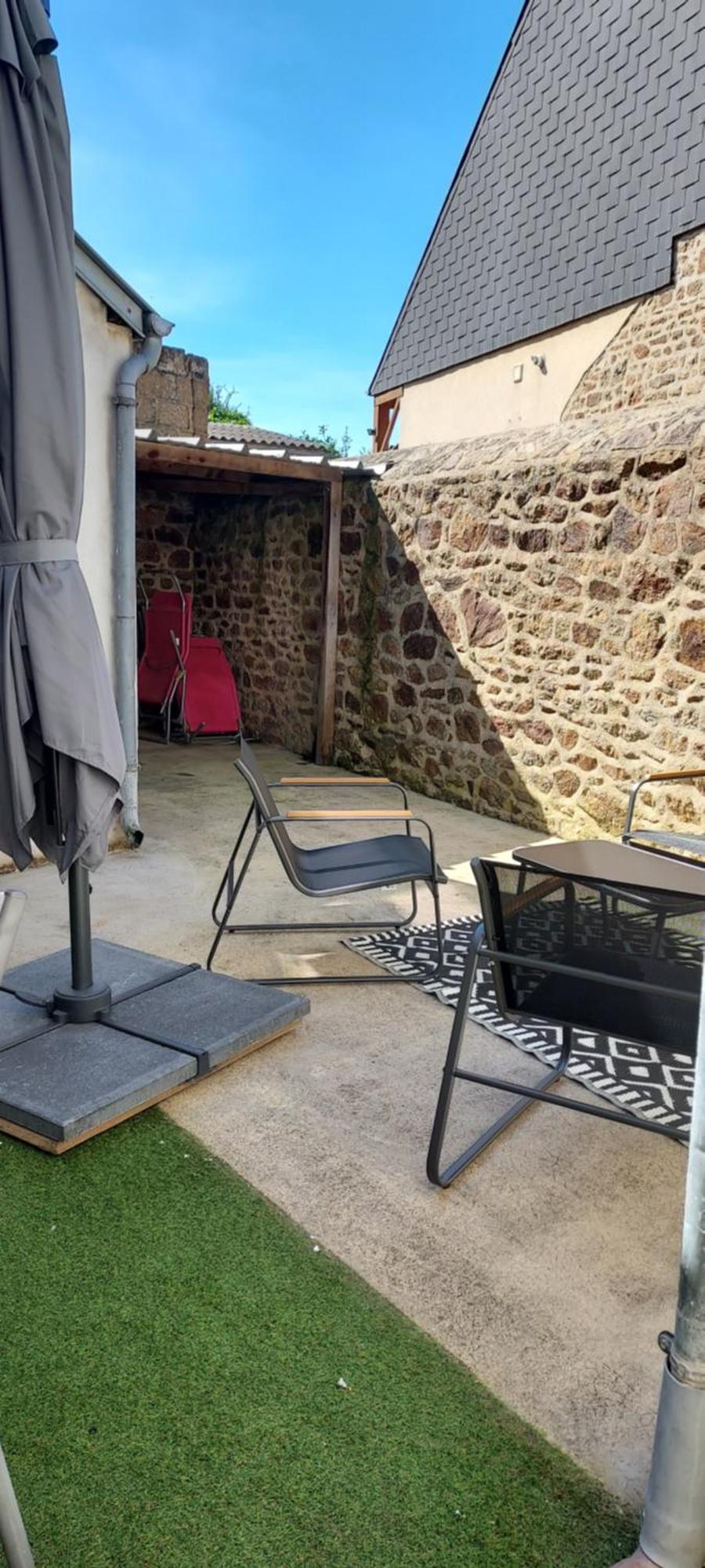 Gite Comme Chez Soi Ducey Les Cheris Luaran gambar